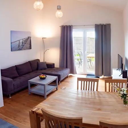 Holiday home Ferienhaeuser Rueno