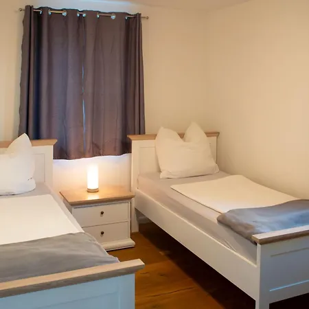 Ferienhaeuser Rueno Holiday home Bergen Auf Rugen